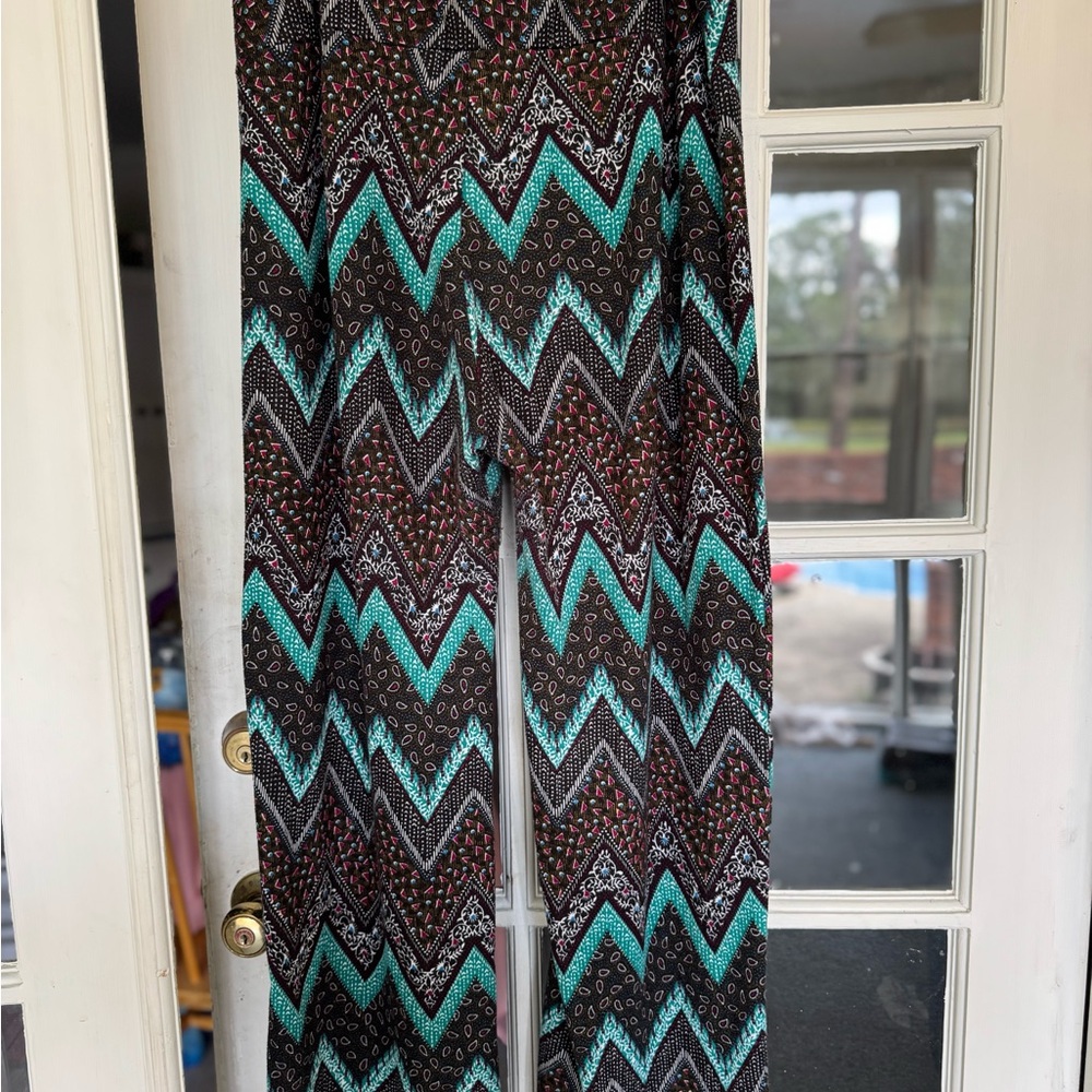 WinWin Black and Green Wide Leg Pants